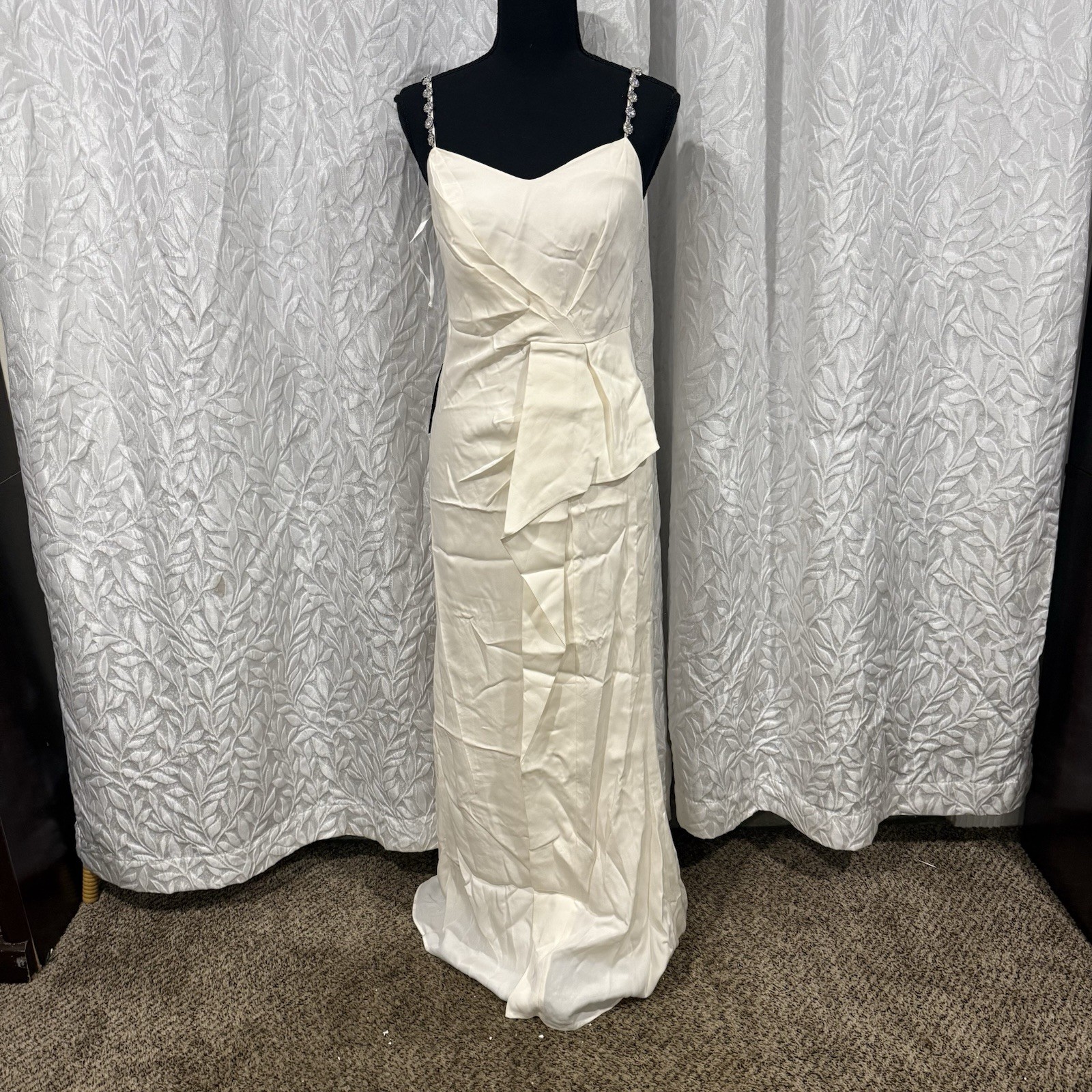 Ann Taylor Long Formal Wedding Bridal White Ivory With Silver Straps deess