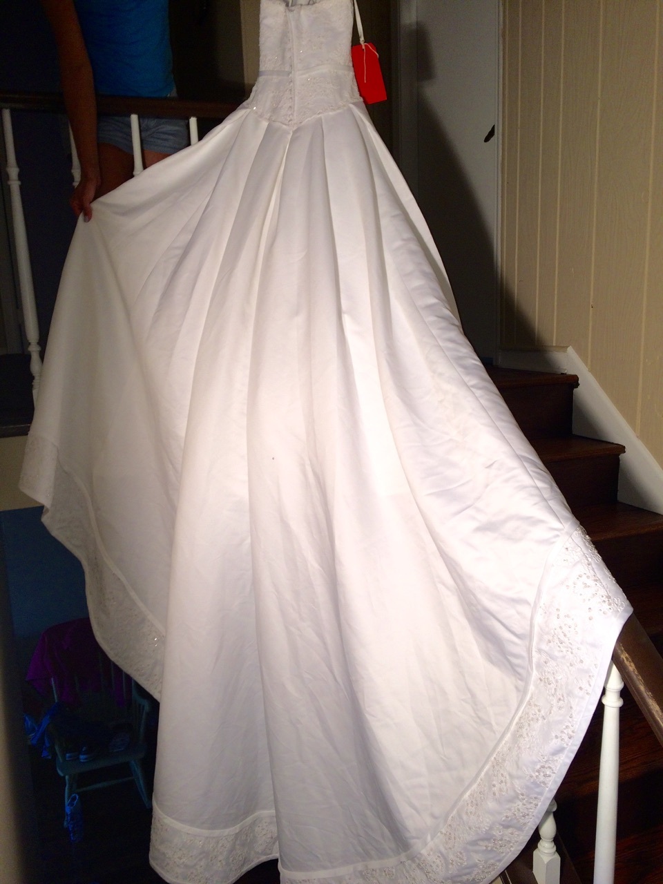 Size 8 Ashley Jordan wedding dress style v293
