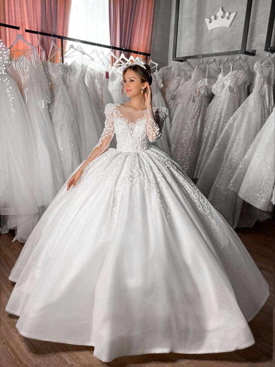 Exquisite Wedding Dresses Scoop Neck Lace Long Sleeve Sweep Train Bridal Gowns