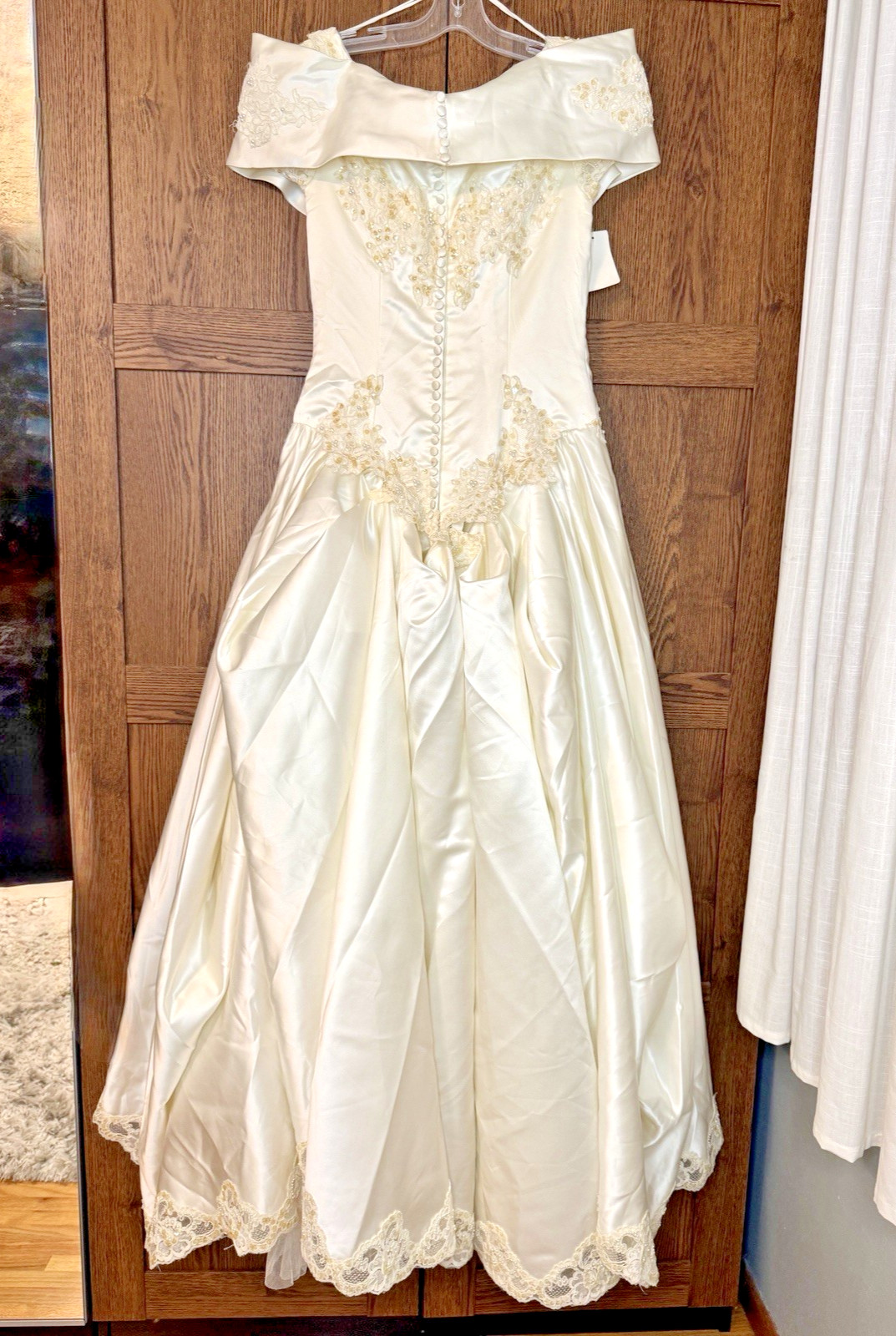 Vintage Alfred Angelo Off Shoulder Satin Wedding Dress Lace Train – Needs Repair