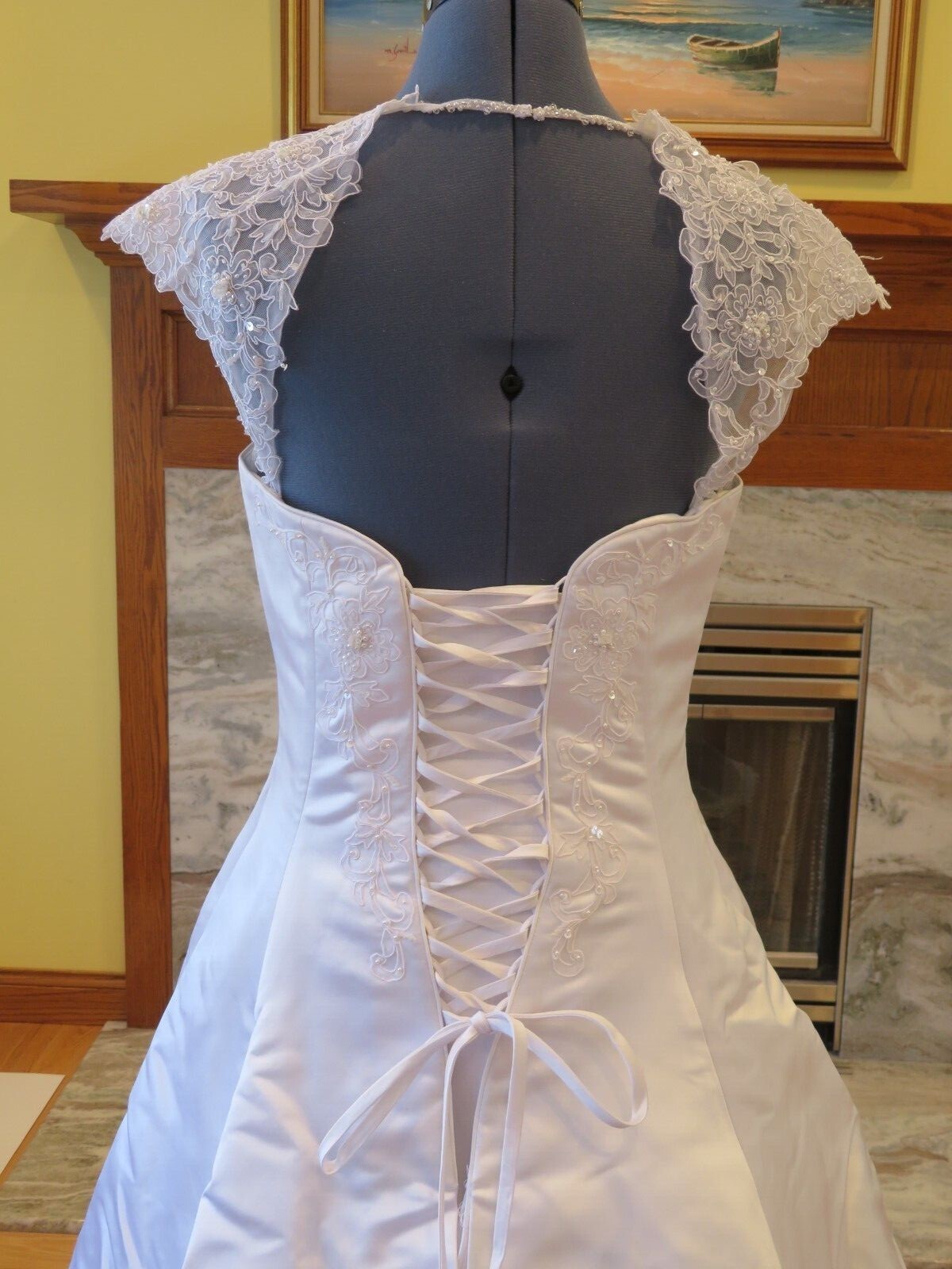 NEW Maggie Sottero CORSET Vintage Wedding Dress ROMANTIC LACE FLOWERS Gown Train