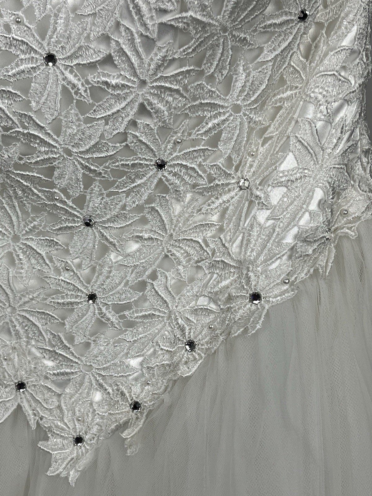 Vintage White Ball Gown Wedding Dress 6 Princess Off Shoulder Tulle Layers 90s