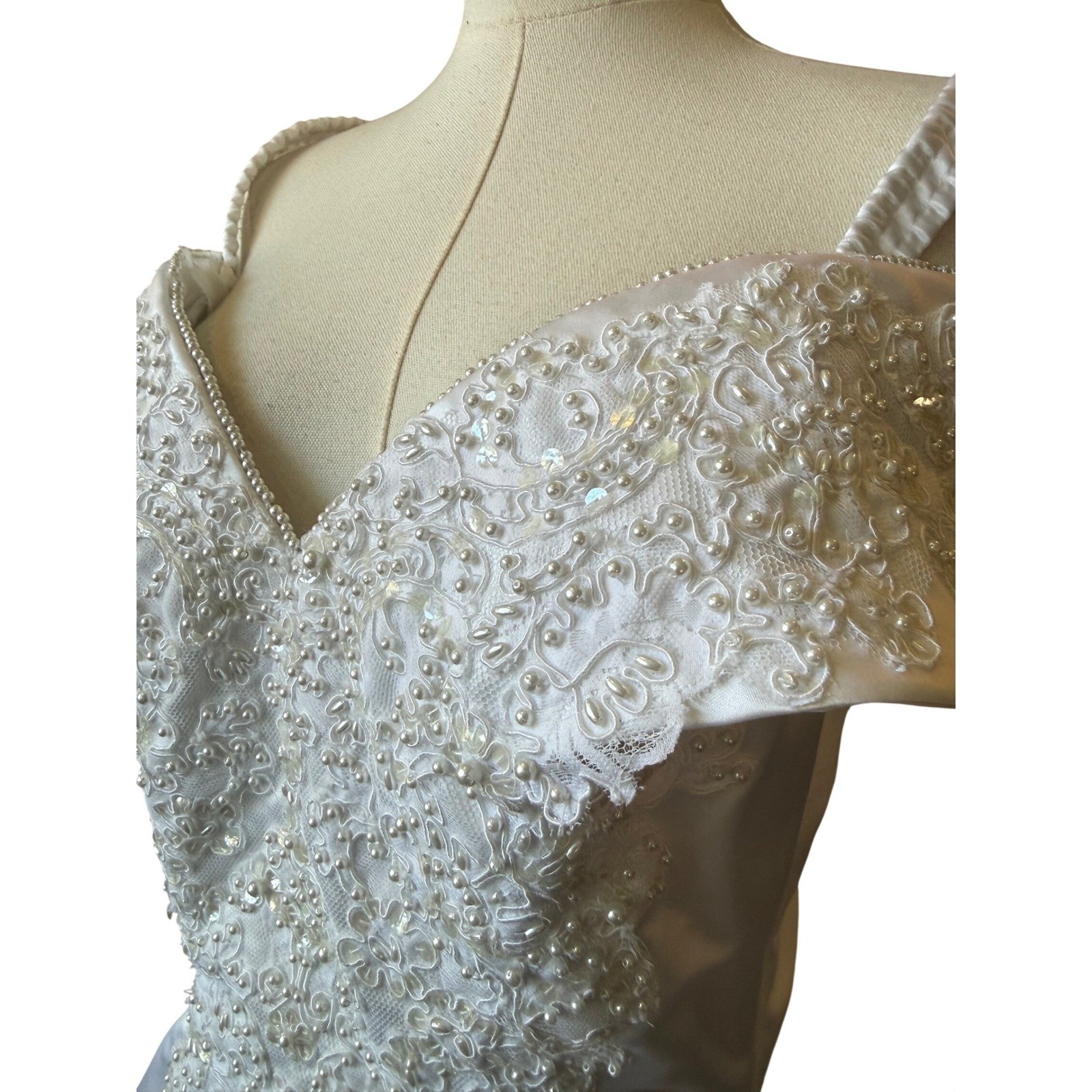 Vintage Mori Lee White Beaded Bow Wedding Dress Size 12 Off The Shoulder V Neck