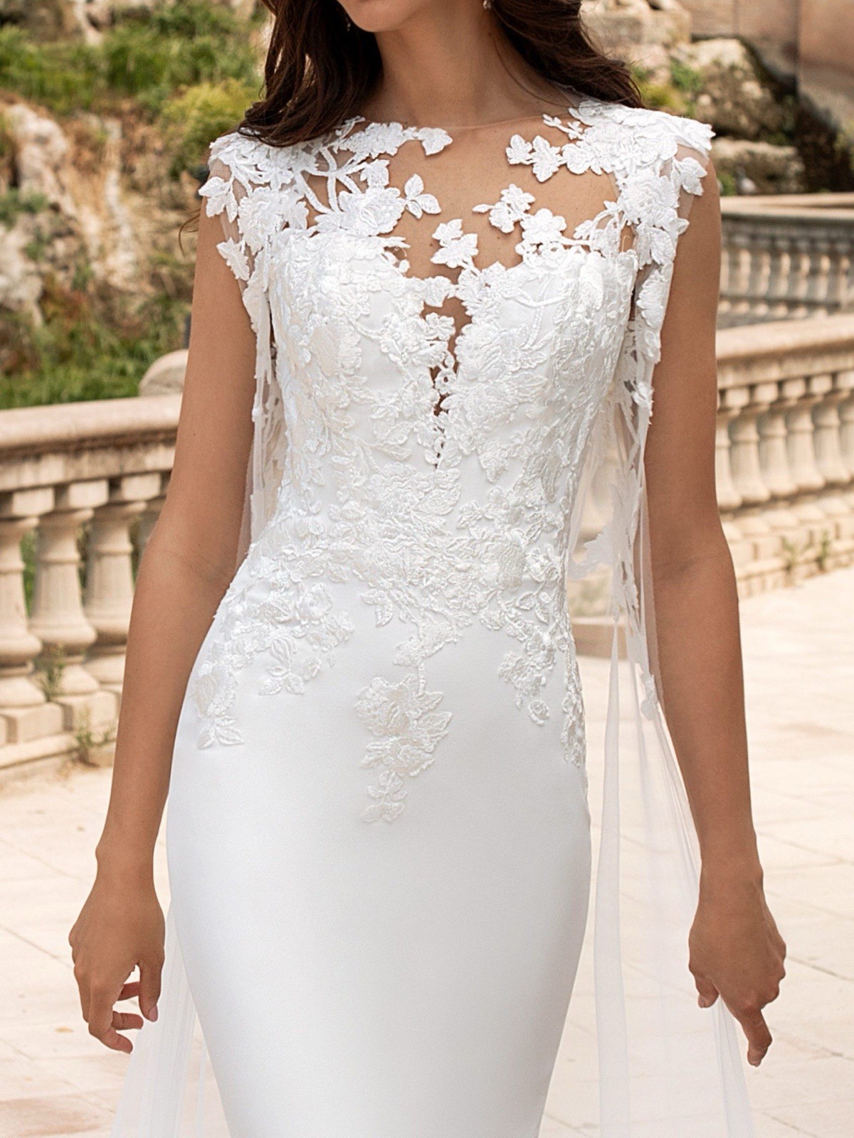 Pronovias Drail Mermaid Wedding Dress Ivory Lace Illusion Neck Tank Size 22