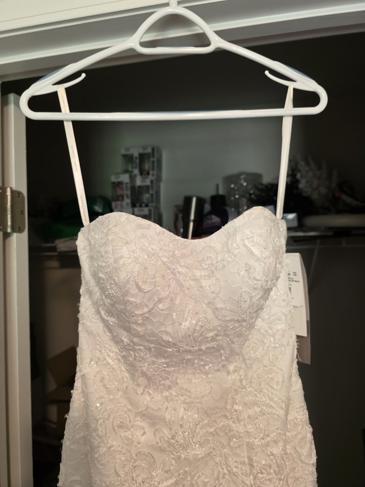 Davids Bridal Wedding Dress Galina Signature Sophisticated & Stylish, Petite 2P