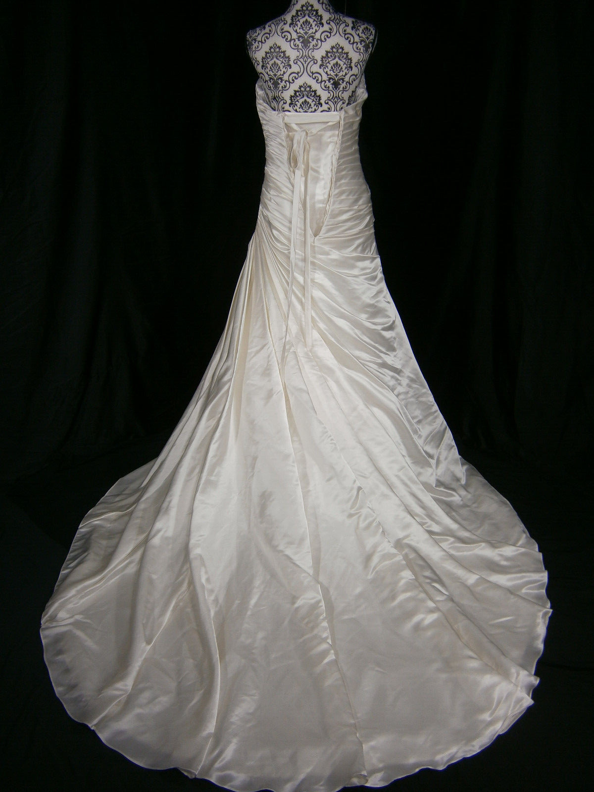 Essense of Australia Wedding Dress Off-White Satin Strapless Ruched Corset NEW