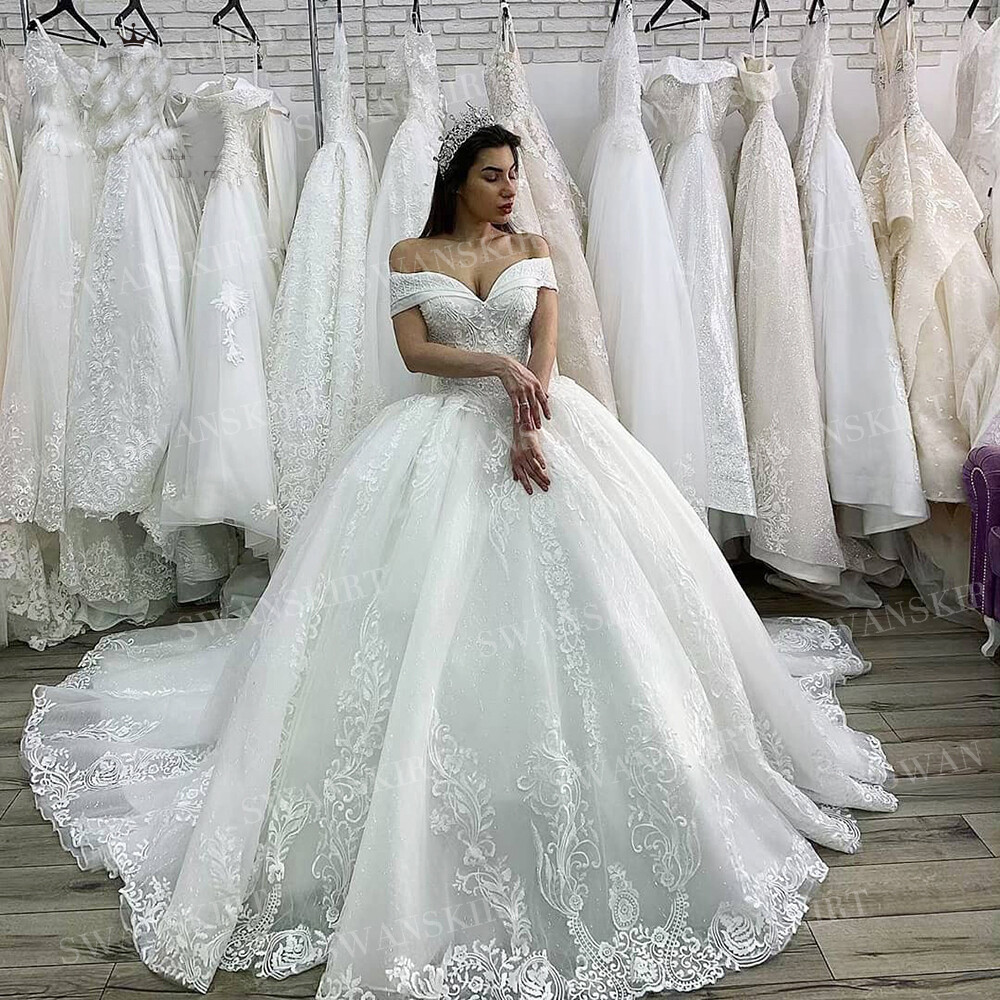 White Ivory Wedding Dresses Off Shoulder Ball Bridal Gowns Appliques Lace Custom