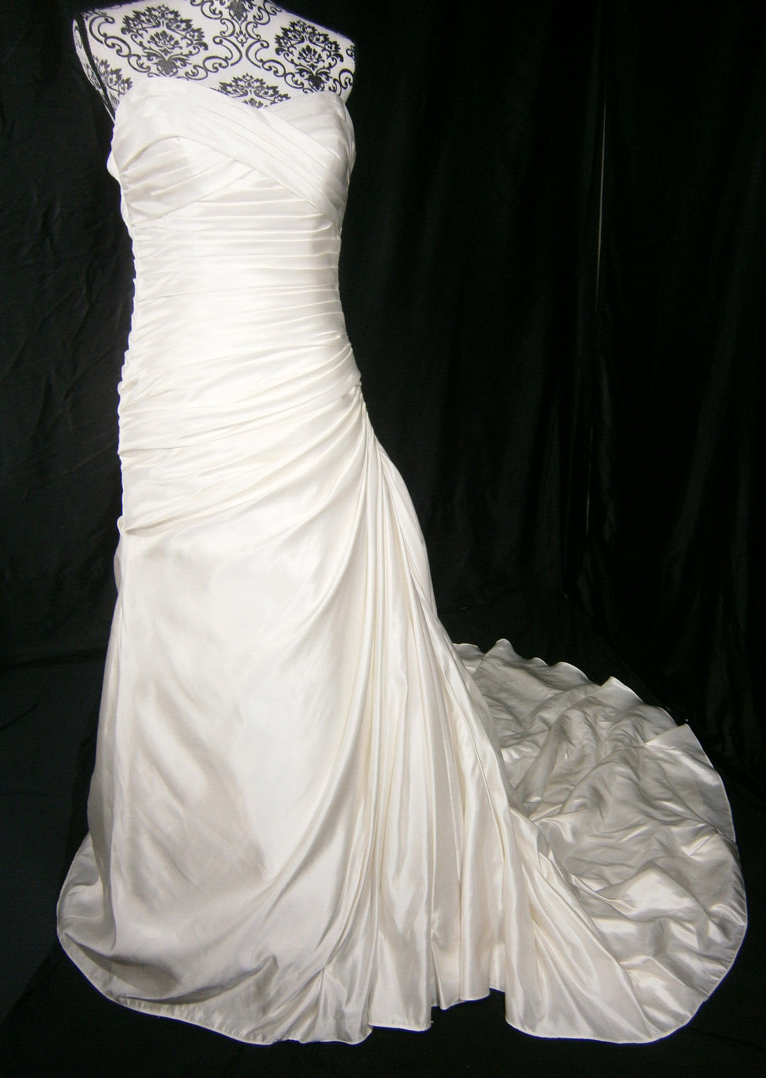 Essense of Australia Wedding Dress Off-White Satin Strapless Ruched Corset NEW