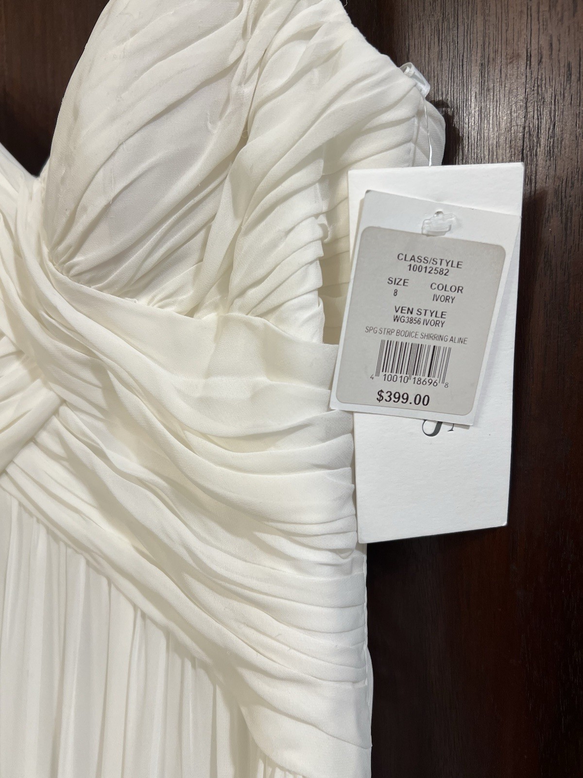 David’s Bridal Ivory Chiffon A-Line Full-Length V-Neck Sleeveless Dress 8