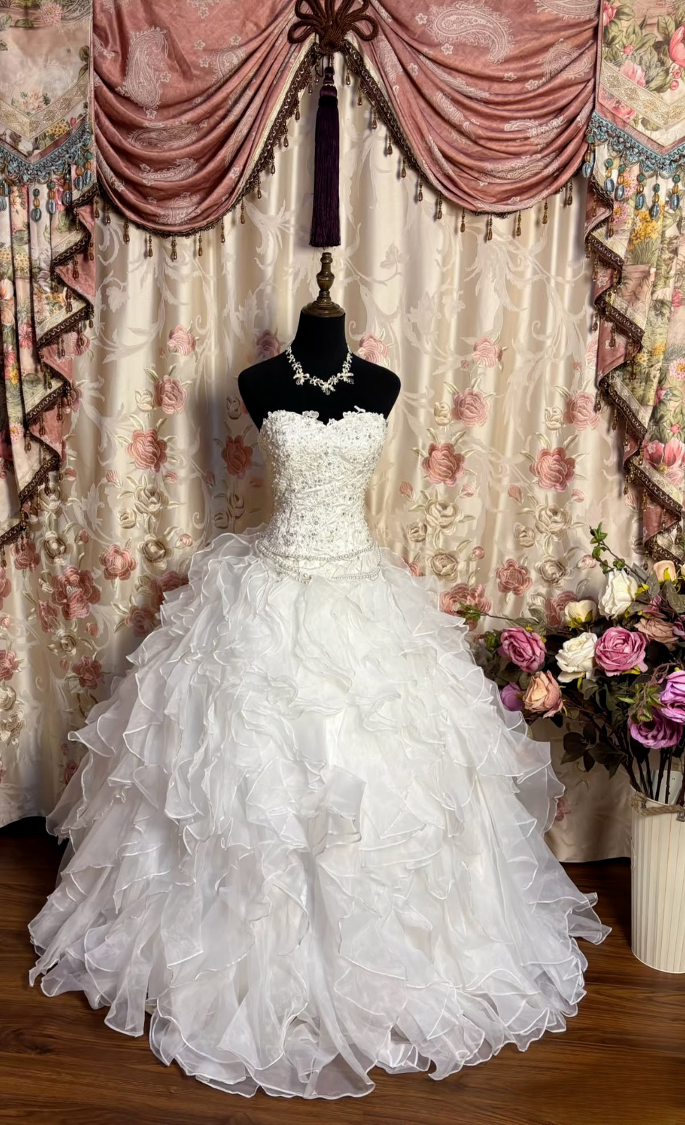 Gorgeous Wedding Dresses Strapless Ruffles A Line Beaded Organza Bridal Gowns