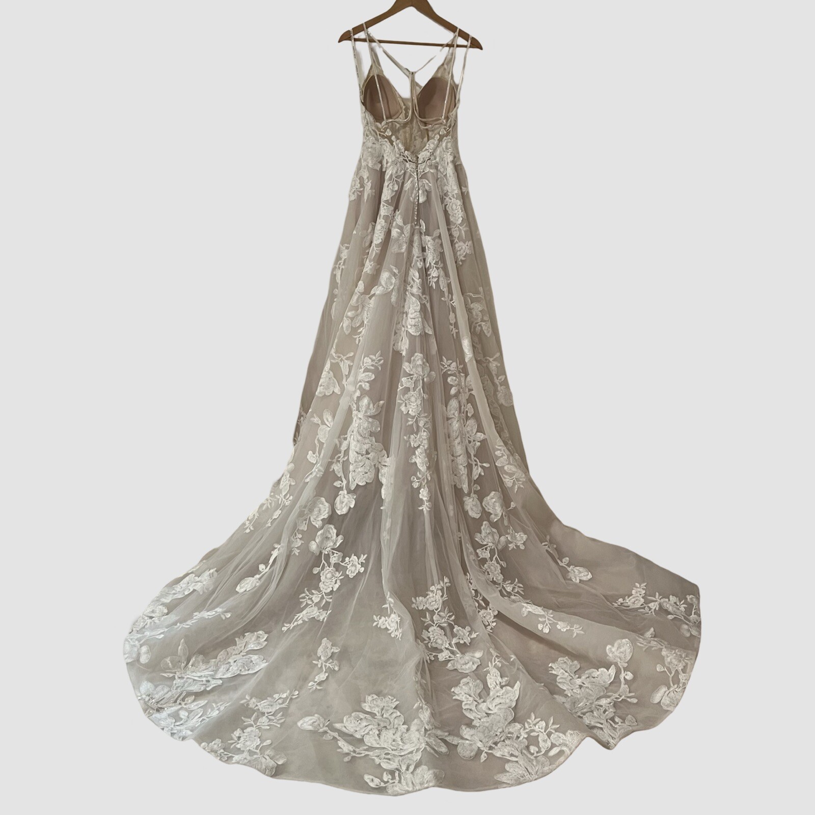 Martina Liana Romantic Boho Wedding Dress W/ Pockets 1110 ($2600) US 12