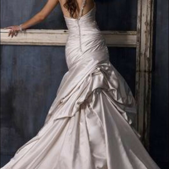Maggie Sottero 12 Wedding Dress Fiorella Alabaster Satin Bling Ball Gown Draping