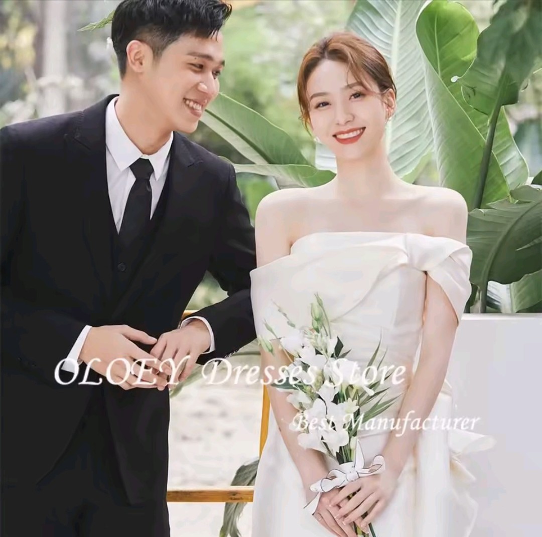 OLOEY Simple Off Shoulder A Line Satin Floor Length Ivory Wedding Dress