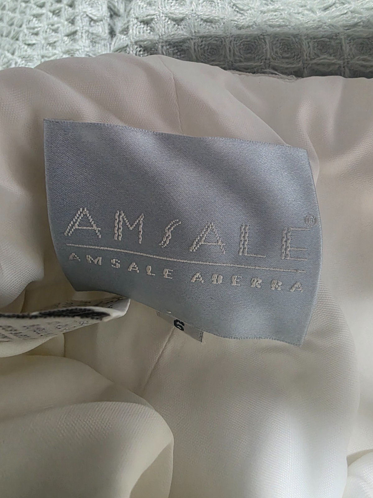 Amsale Wedding Dress Designer by Amsale size 6 Ivory Color New