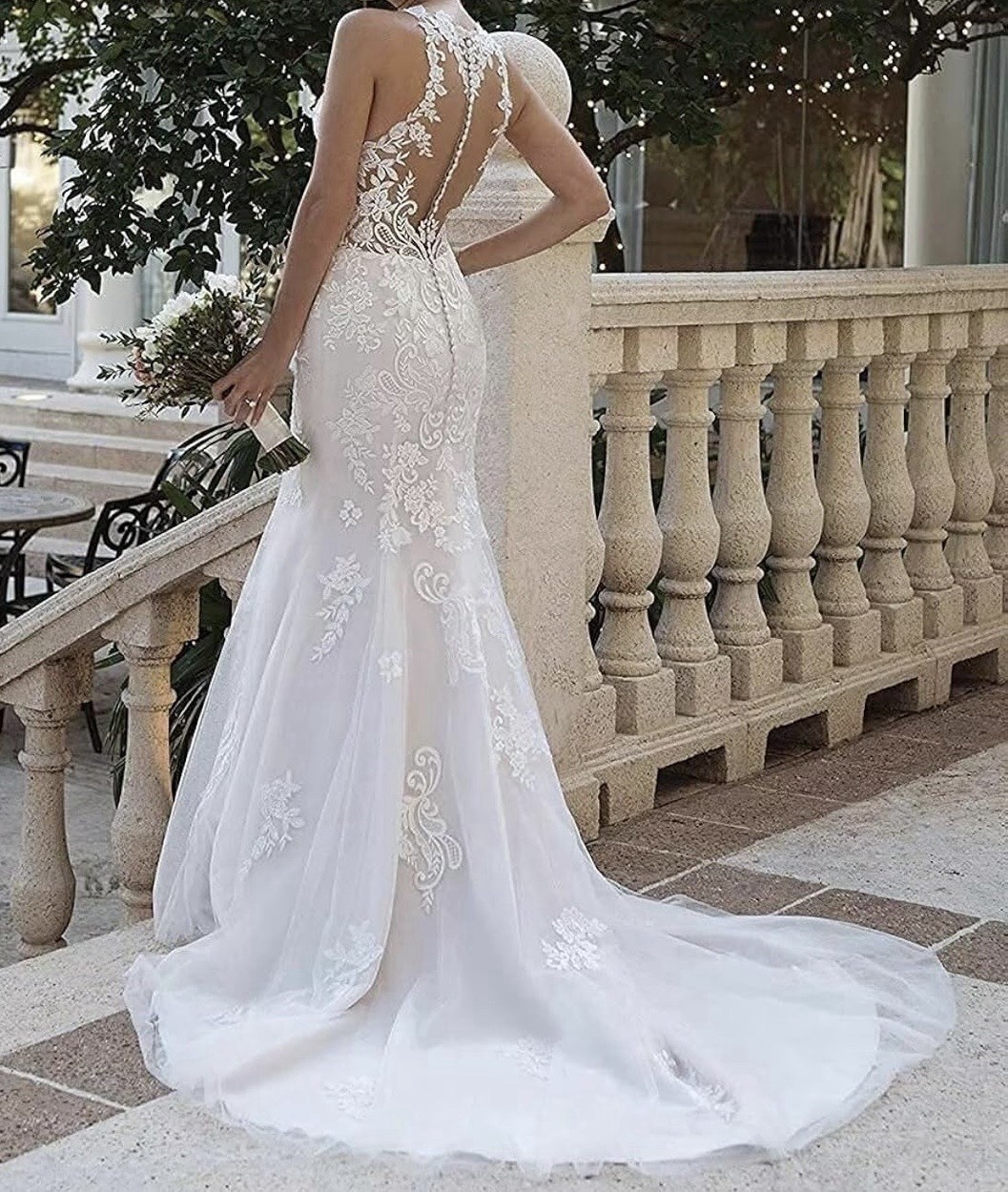 Bridal Wedding Gown Ivory Lace Halter Mermaid Dress Size 12 Button Detail Train