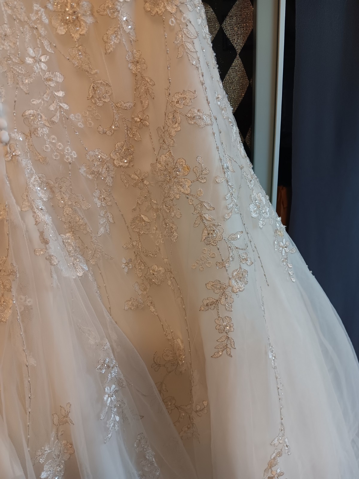 Mori Lee Wedding dress Embroided size 12 Pearl