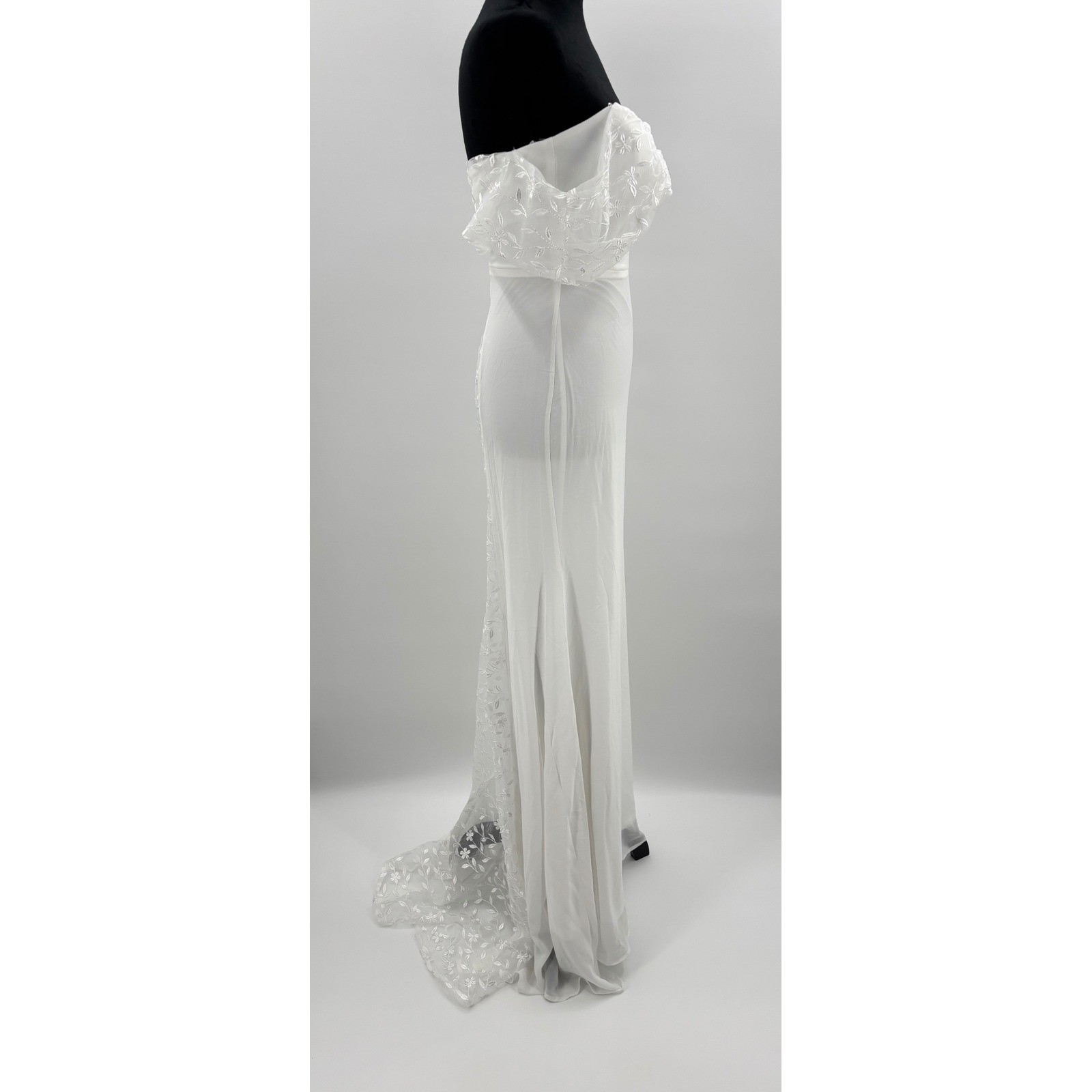 Lulus Beloved Beginning White Off Shoulder Lace Bodice Wedding Dress Maxi Sze XS