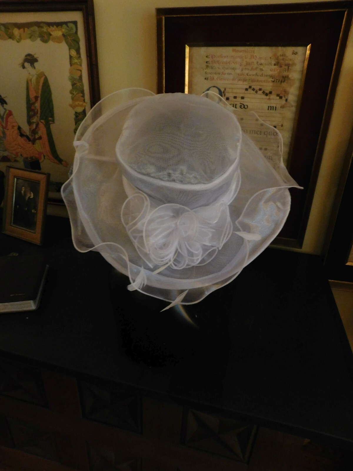 BEAUTIFUL WHITE ORGANZA WIDE BRIM – RUFFLY BRIM WEDDING/SPECIAL OCCASION