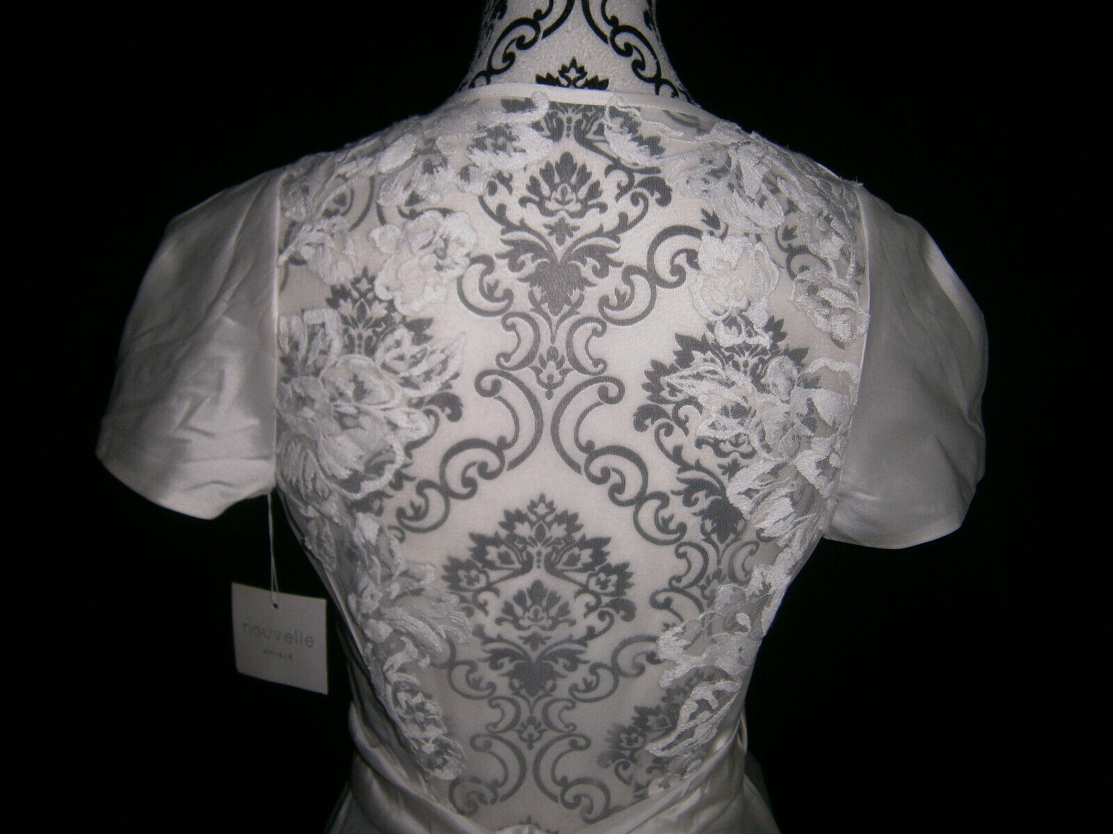 Nouvelle Amsale Wedding Dress 10 Pearl Wrap Satin Illusion Back Roses Modern