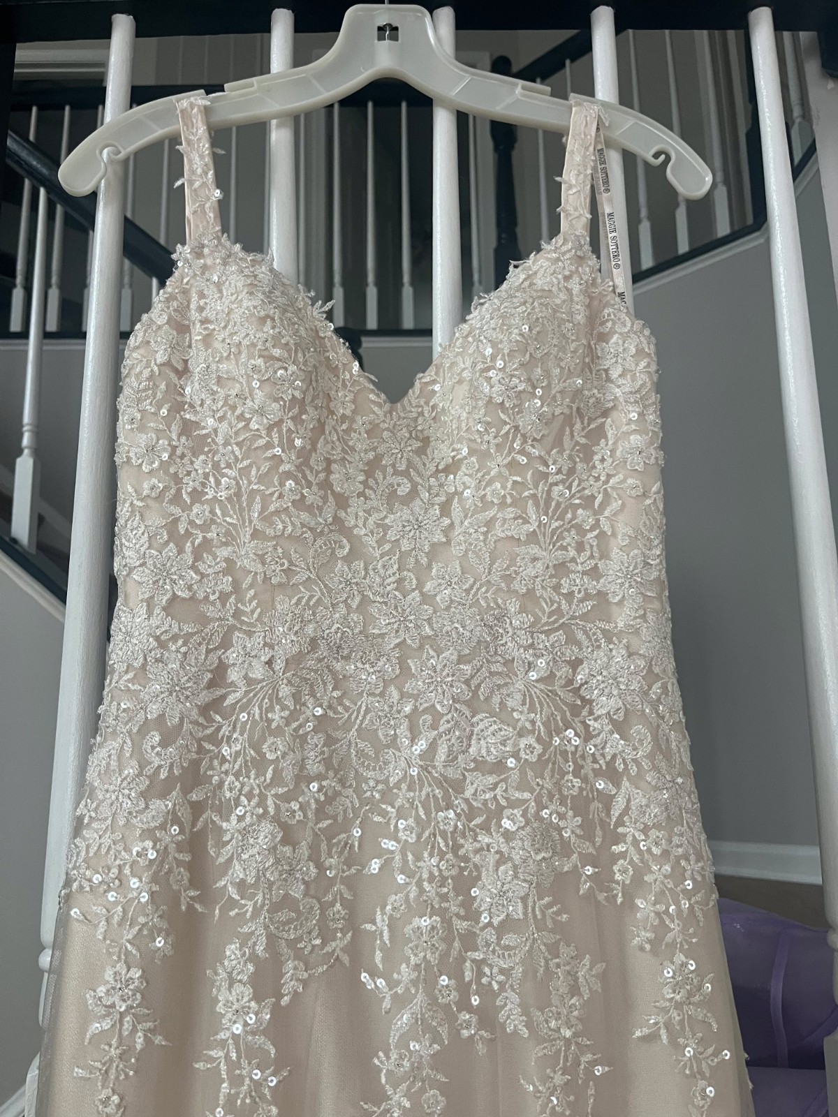 NEW Maggie Sottero Nola Wedding Dress w/ Tags – Size 6 – Ivory Champagne