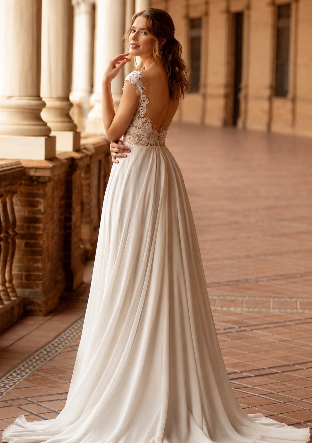 Summer Wedding Dress Beach Sexy Elegant Gorgeous Deep-V Sweep Train Gown