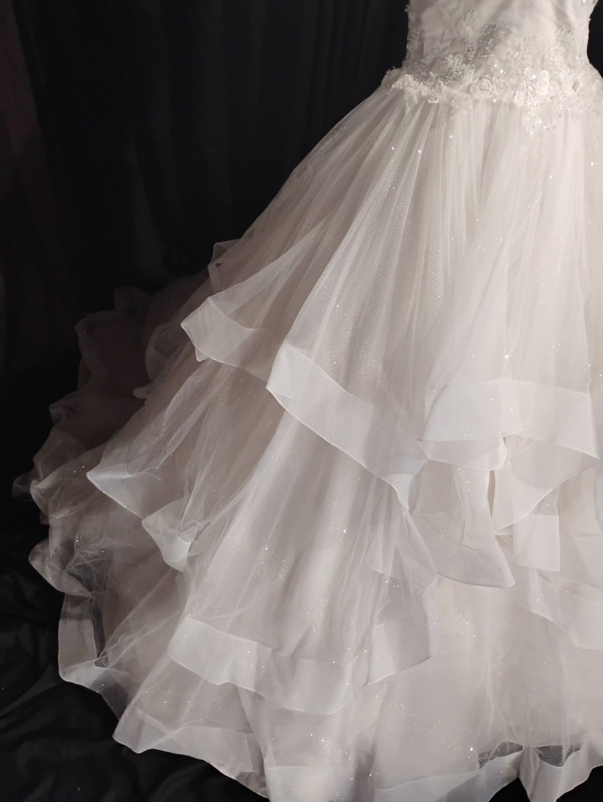 Allure Couture Style 9777 Sz 12 Sopsticated Shimmer Princess Wedding Gown
