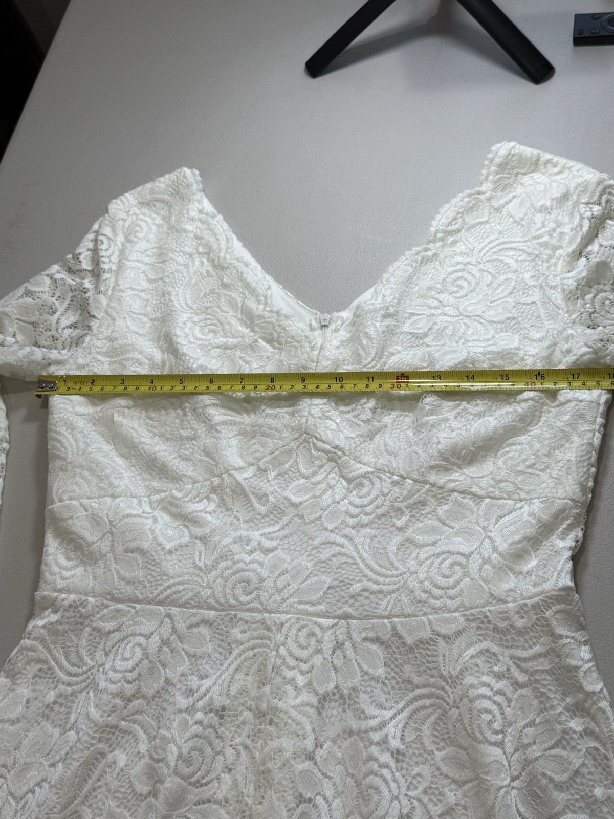 Wedding Lace White Dress Size XL Vow Renewal White 3/4 Sleeve Mid calf Length