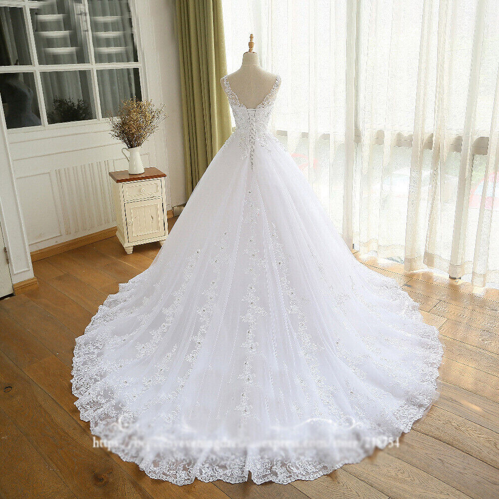 A-Line Princess Wedding Dresses V-Neck Sleeveless Applique Bridal Gowns Custom
