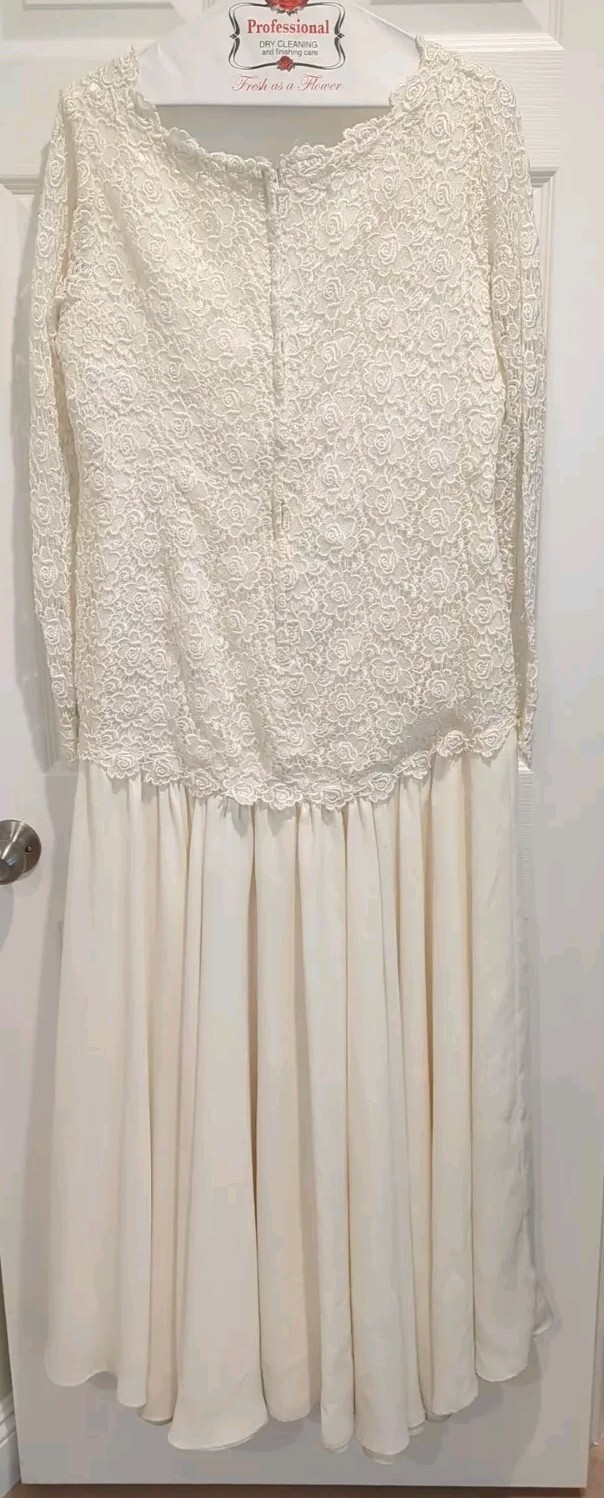 Unbranded Fancy Wedding Gown Style White Lace Dress Full Length Triple Layered 3