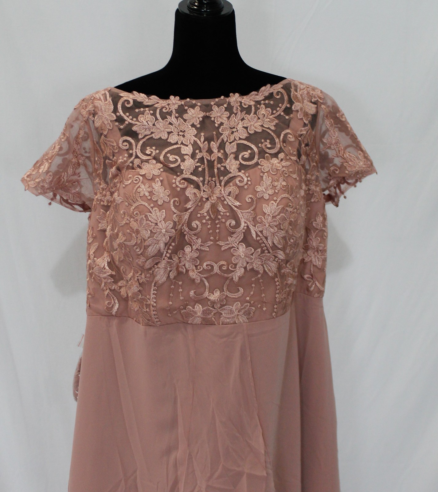 Azazie Women’s Mamie A-Line Lace Chiffon Dress AP2 Dusty Rose Size: A20 NWT