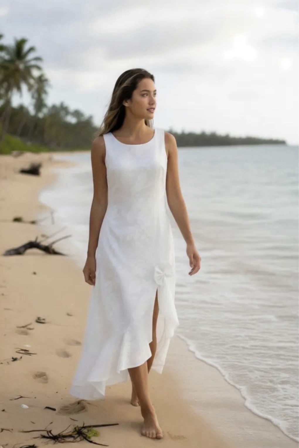 NWT- XL- Size 10/12. Crisp White Lavahut Hawaiian Dress, For Wedding Or Other.