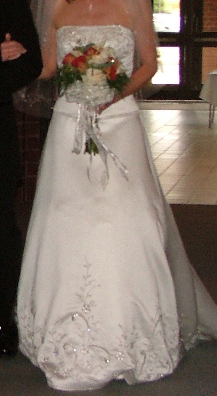 Casablanca Ivory Strapless Aline Wedding Bridal Dress Gown Size 8 Style 1776