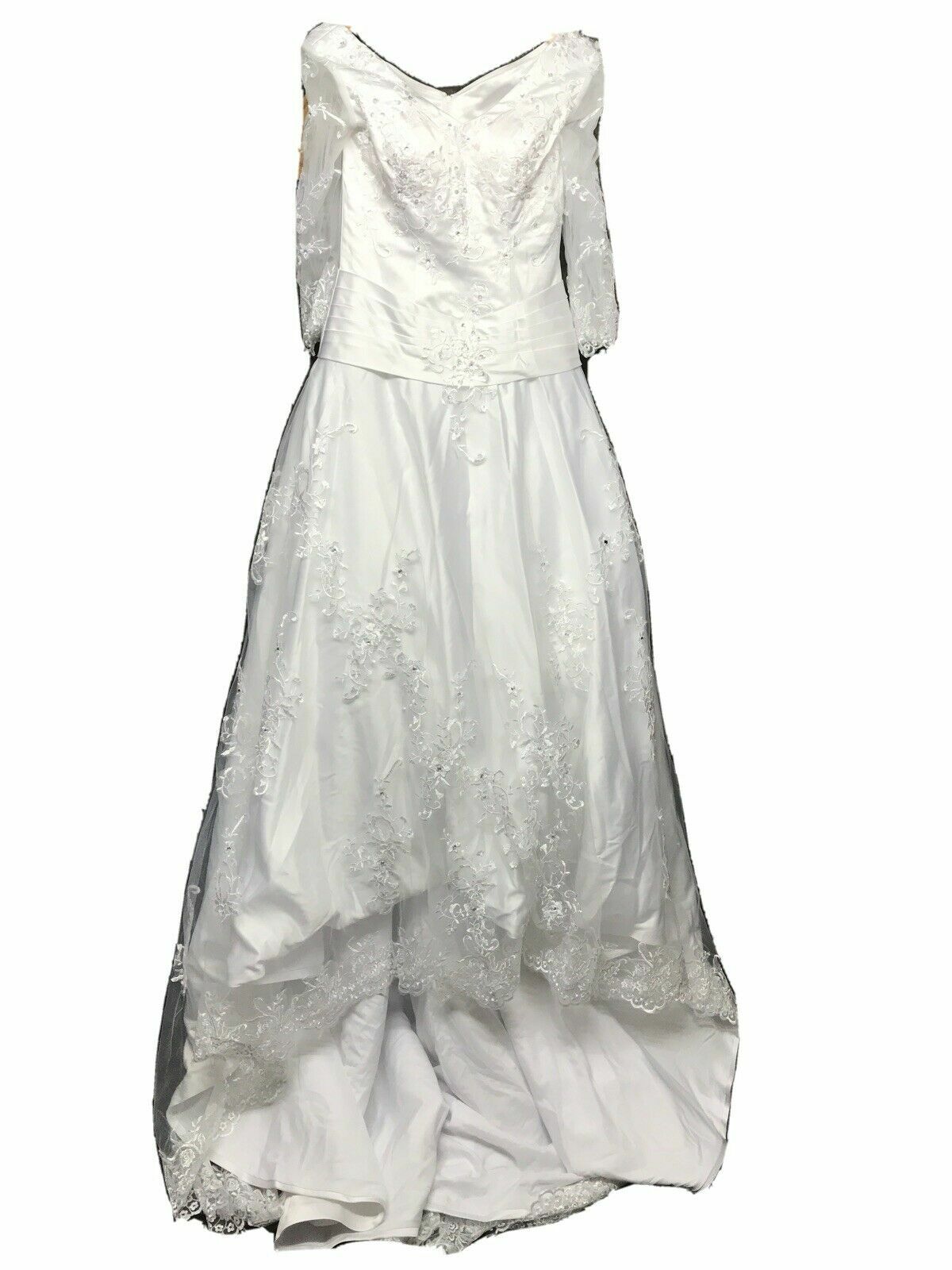 JJ’s House Train Tulle Wedding Dress V Neck 3/4 Sleeve White Ball-Gown Size 10 –