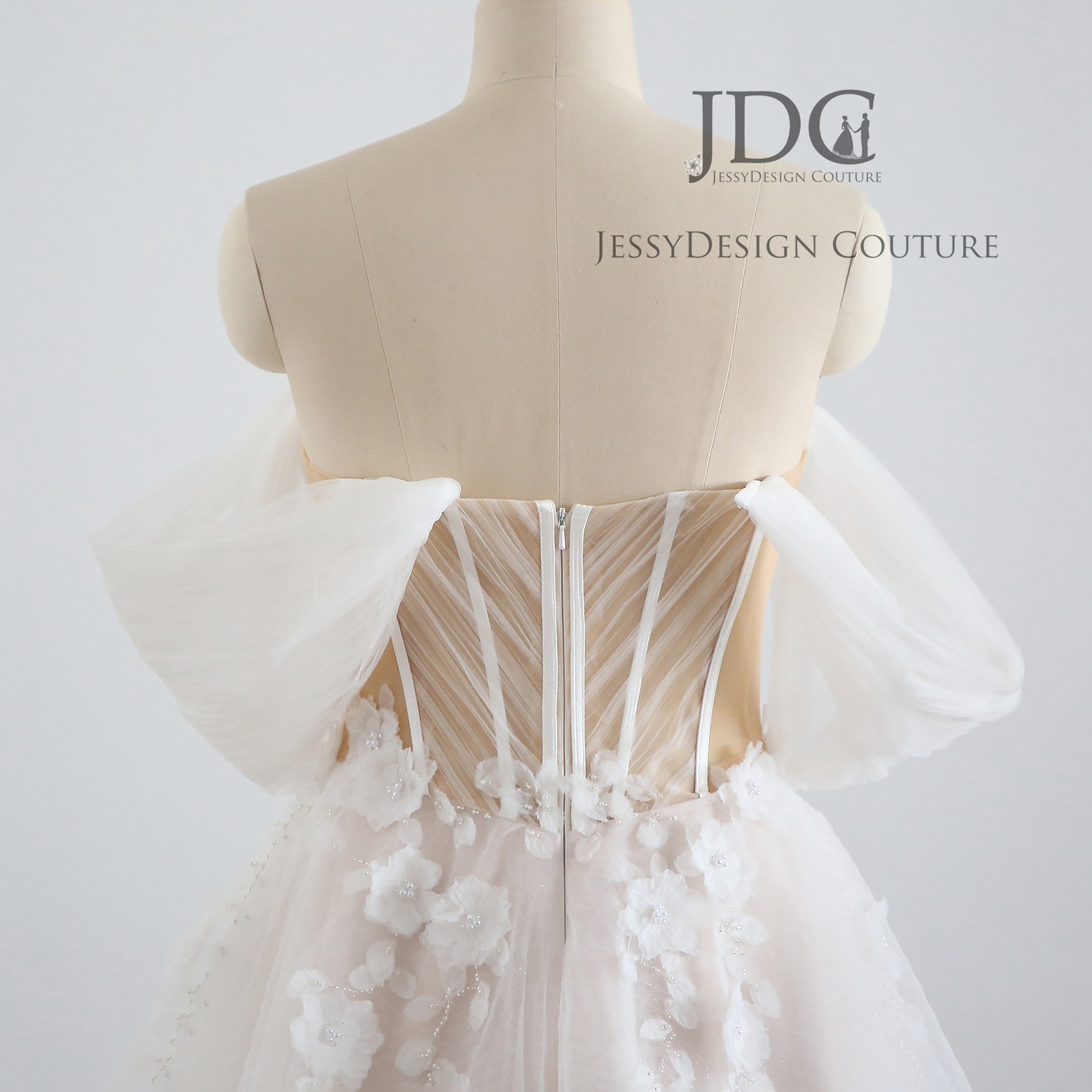2026 Attractive Wedding Dress Ball Gown Ivory Champagne off-Träger 2-28W Glitter