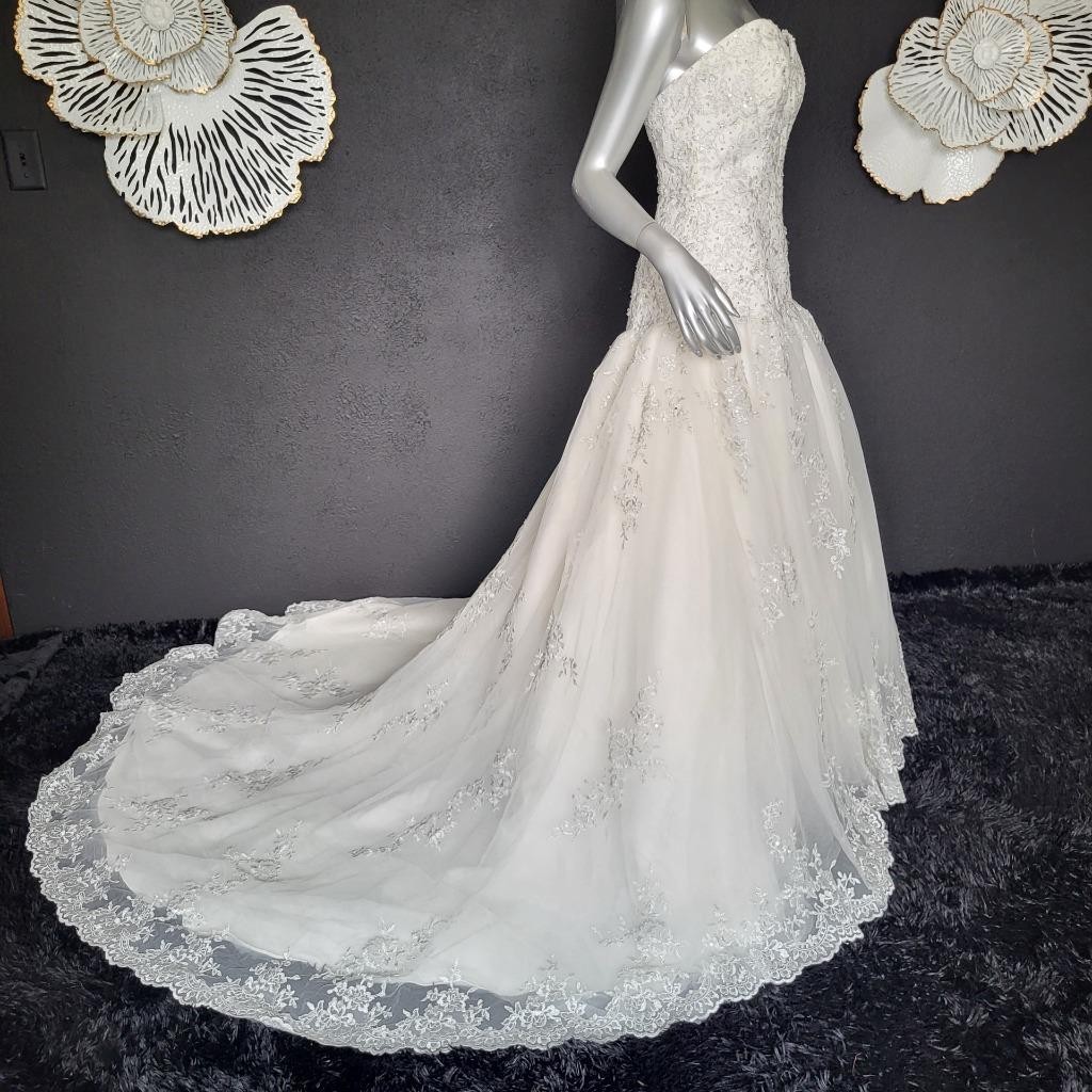 NWT~$1599~DA VINCI~SZ 6~IVORY STRAPLESS EMBELLISHED BALL GOWN WEDDING DRESS