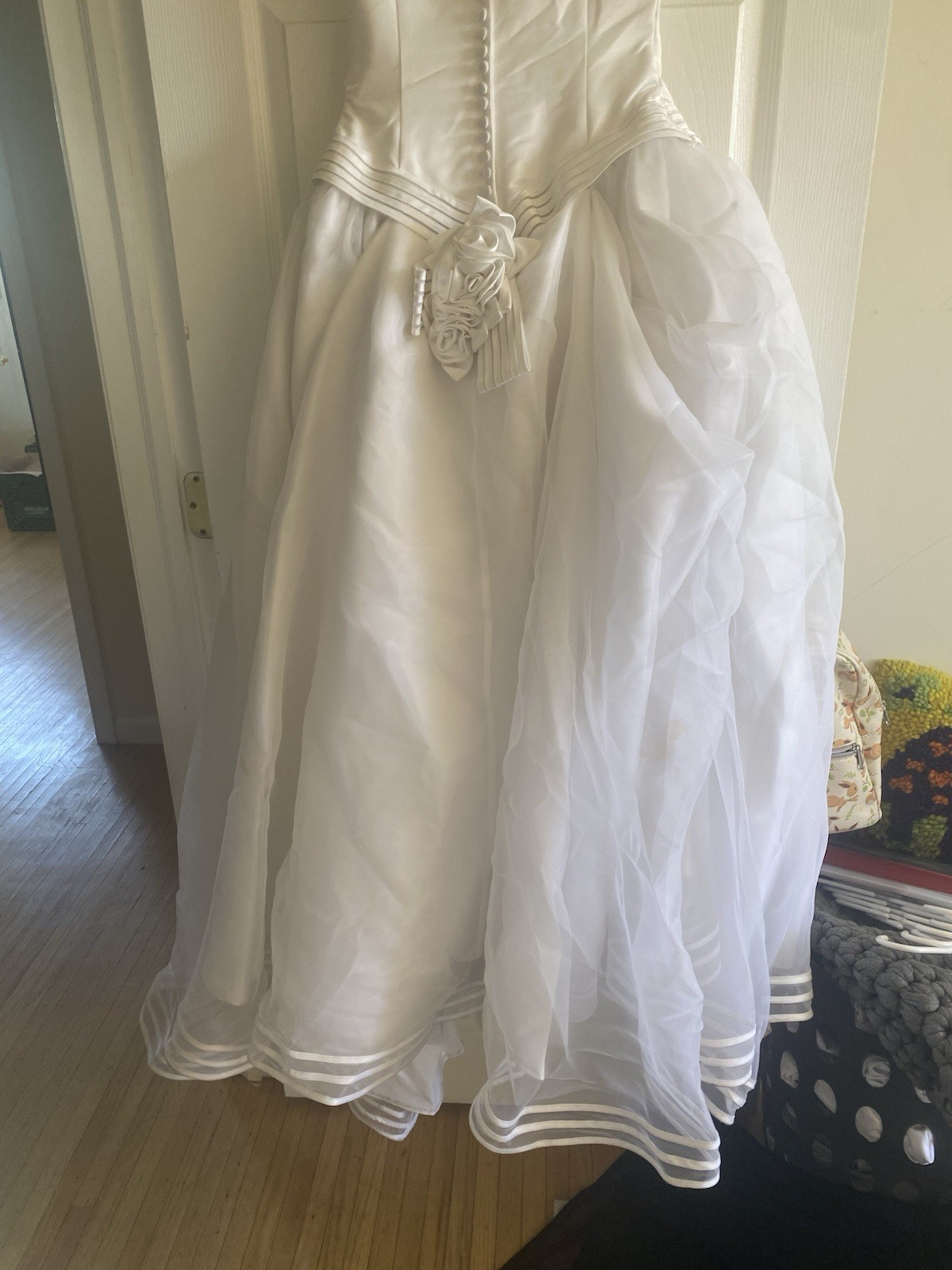 Y2K VTG Halter High Neck Wedding Dress By Forever Yours Size 8 Modern Simplicity