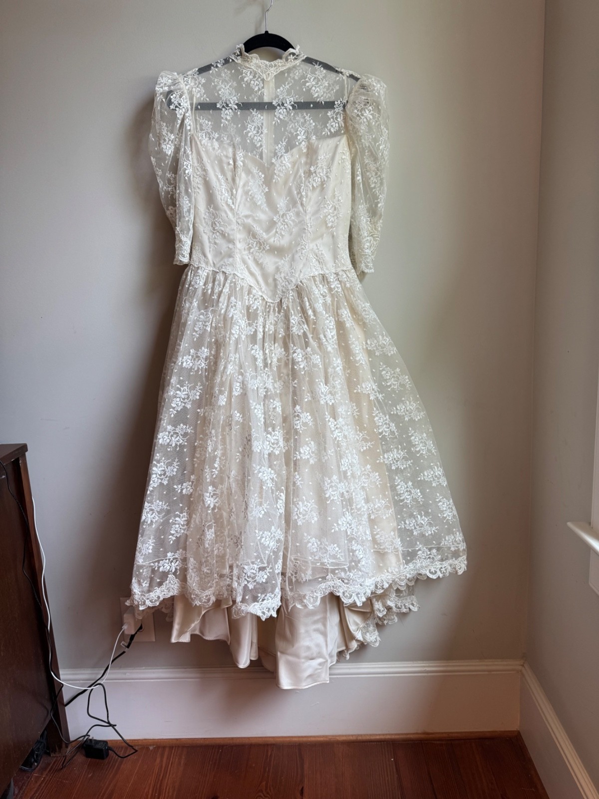 Barbara Q For Darva Vintage Lace Wedding Dress Sz 10- Reception Dress/Going Away