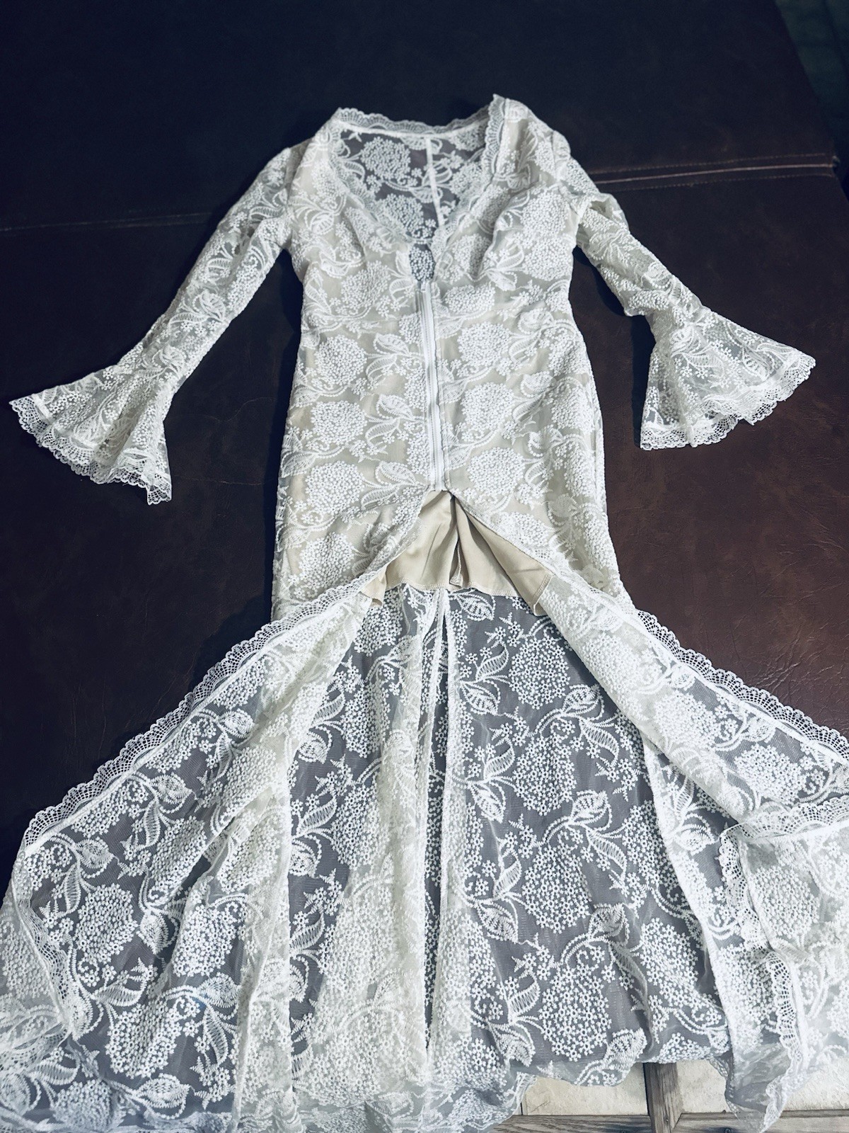 Bohemian Long Sleeves Wedding Dresses with Detachable Train Lace Bridal Gowns