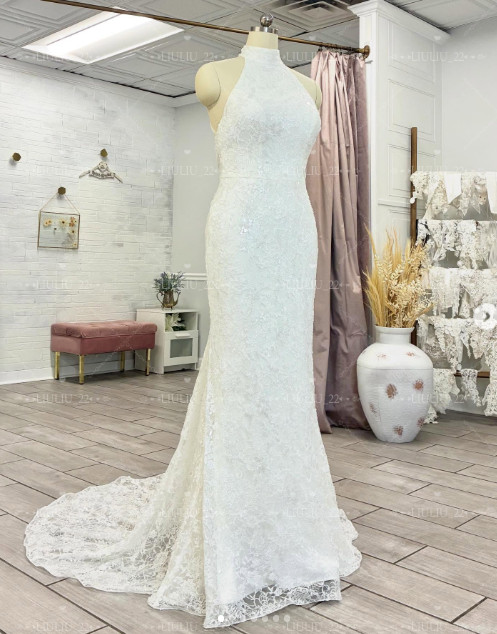 Mermaid Wedding Dress Halter Neck Backless Sweep Train Lace Applique Bridal Gown