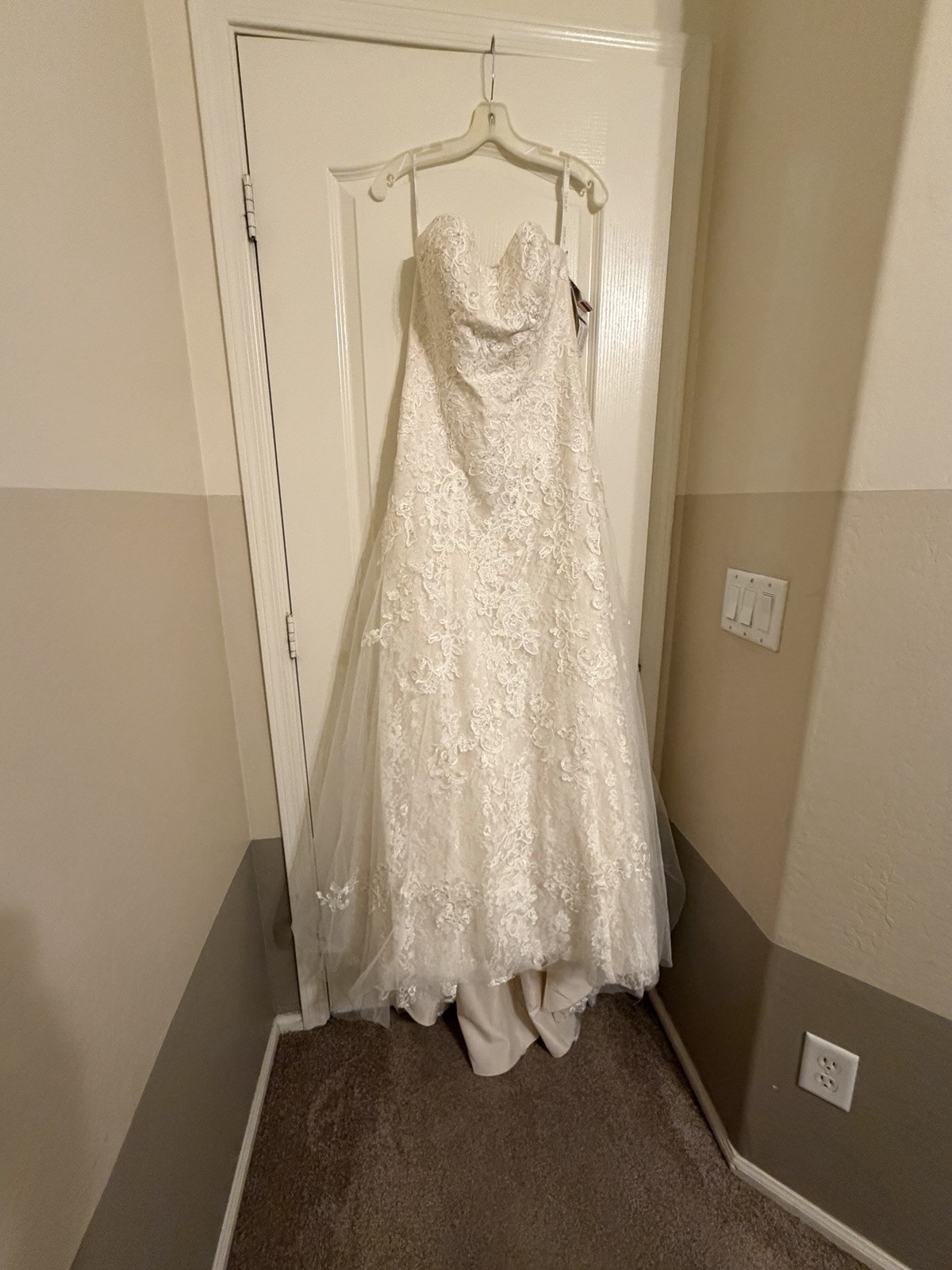 Jewel by David’s Bridal Strapless Sweetheart A-Line Lace Beaded Corset 12