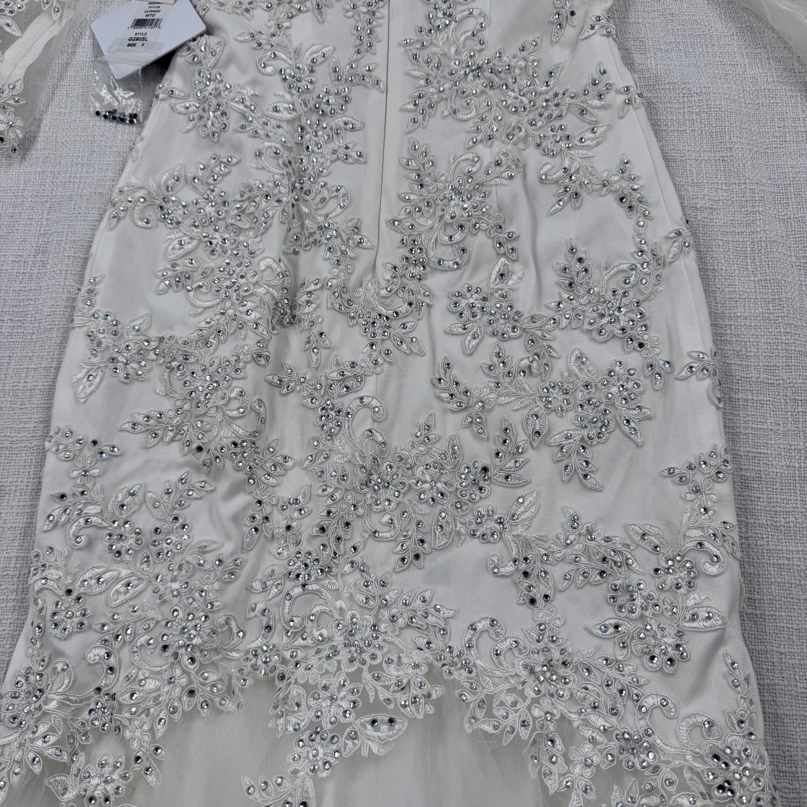 Glow Women Size 0 Rhinestone Embellished Mermaid Wedding Gown Long Sleeve V-Neck