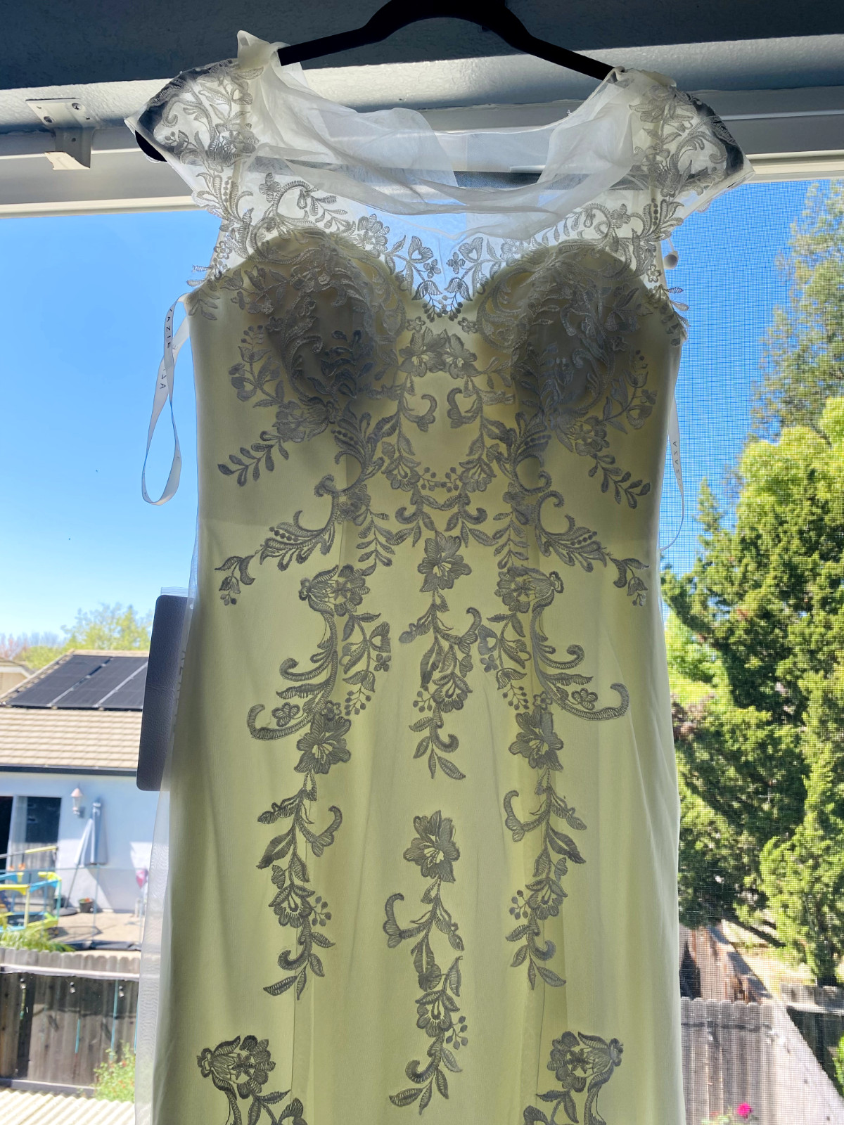New Azazie Elena Wedding Dress Size WD2 Cream Lace Mermaid Illusion Gown