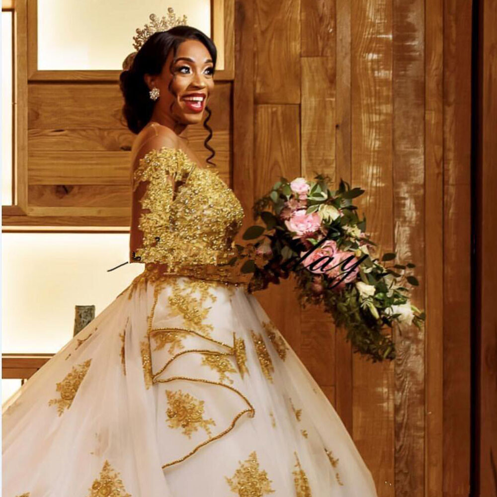 AfricaWedding Dresses Long Sleeves Gold Lace Appliques Bridal Gowns Chapel Train