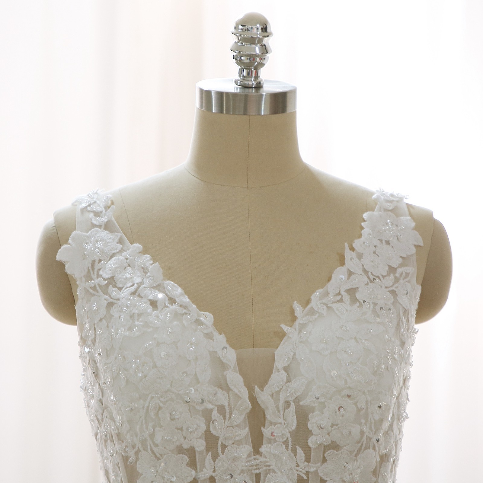 Top Glitter Lace Wedding Dress Wedding Dress Custom Made 32-60 Strappy Slit