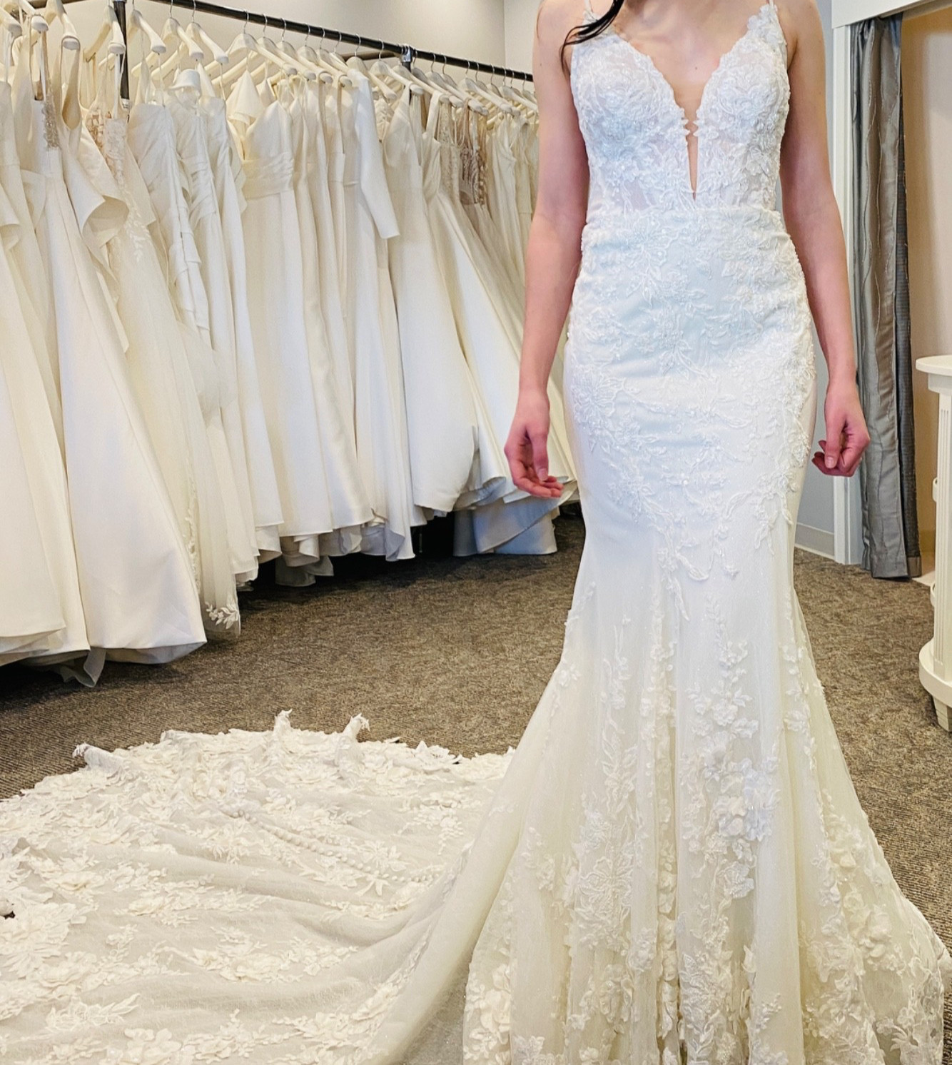Martina Liana Ivory Lace Wedding Dress 1305 Sz 8 New Never Worn RV $3300