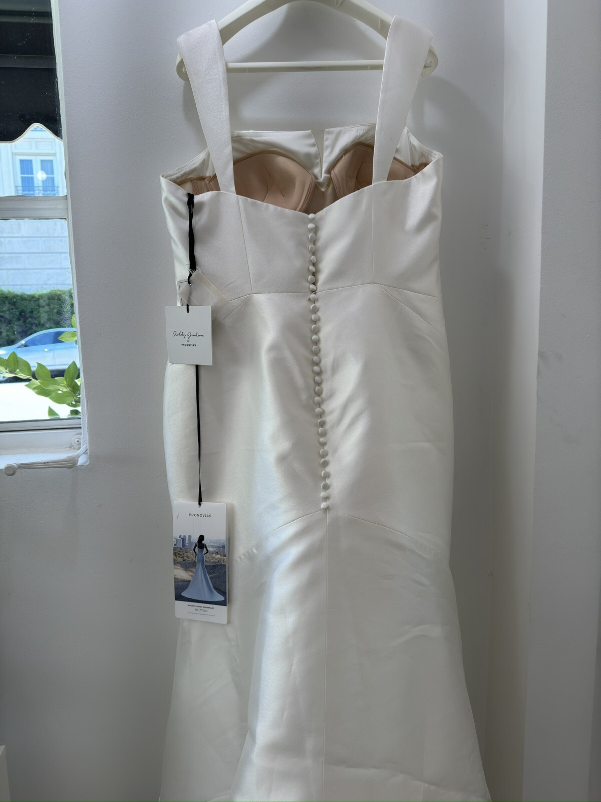 Ashley Graham & Pronovias White Brand New Wedding Dress Hutton