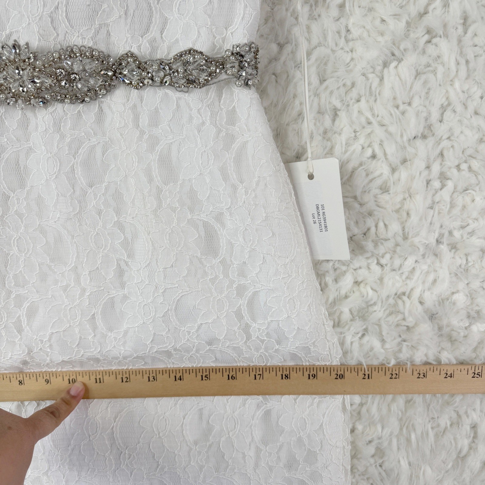 Mori Lee Madeline Gardiner Wedding Dress Lace Beaded Belt V Neck Sleeveless 10