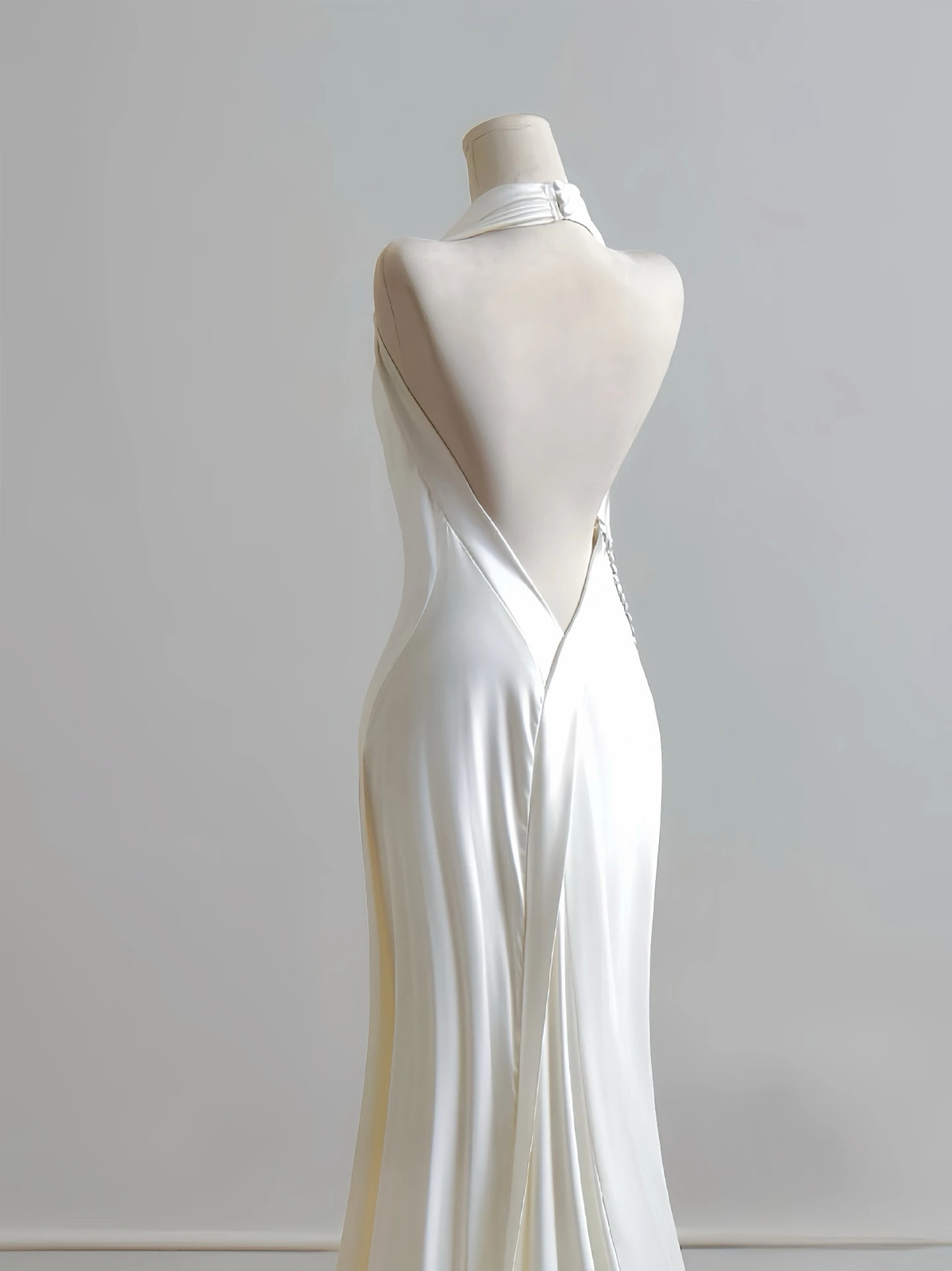 White Wedding Dresses Halter Straight Backless Bodycon Sleeveless Long Trailing