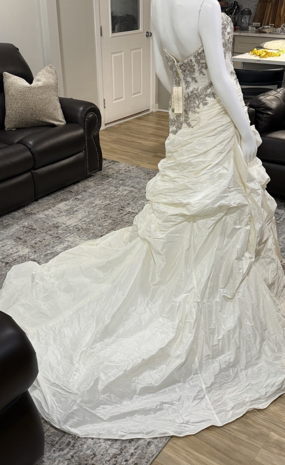 Size 12 CASABLANCA BRIDAL 1996 Ivory/Silver BNWTS