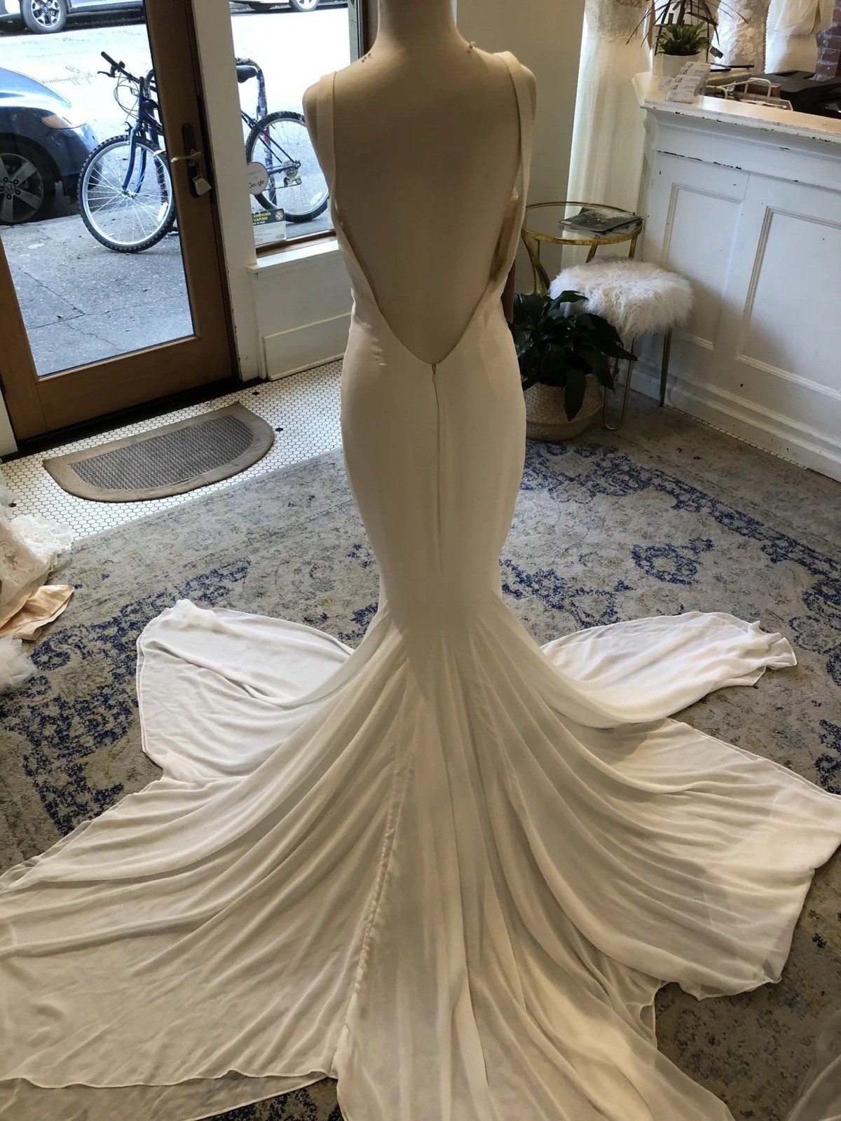 Katie May Mykonos Wedding Dress Gown NEW Mermaid Backless Ivory Bridal (Small)